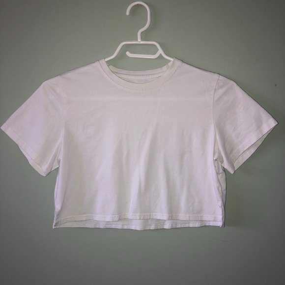 Side Slit Plain Top - Picture 1 of 2